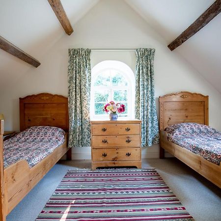 Temple Guiting Cottage Buitenkant foto