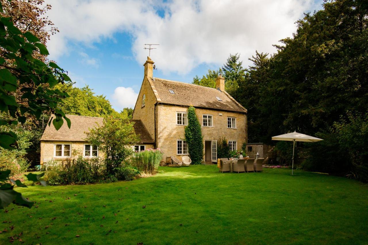 Temple Guiting Cottage Buitenkant foto
